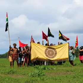 Indígenas protestam contra desocupação de reserva em Porto Seguro homologação Terra Indígena Aldeia Velha